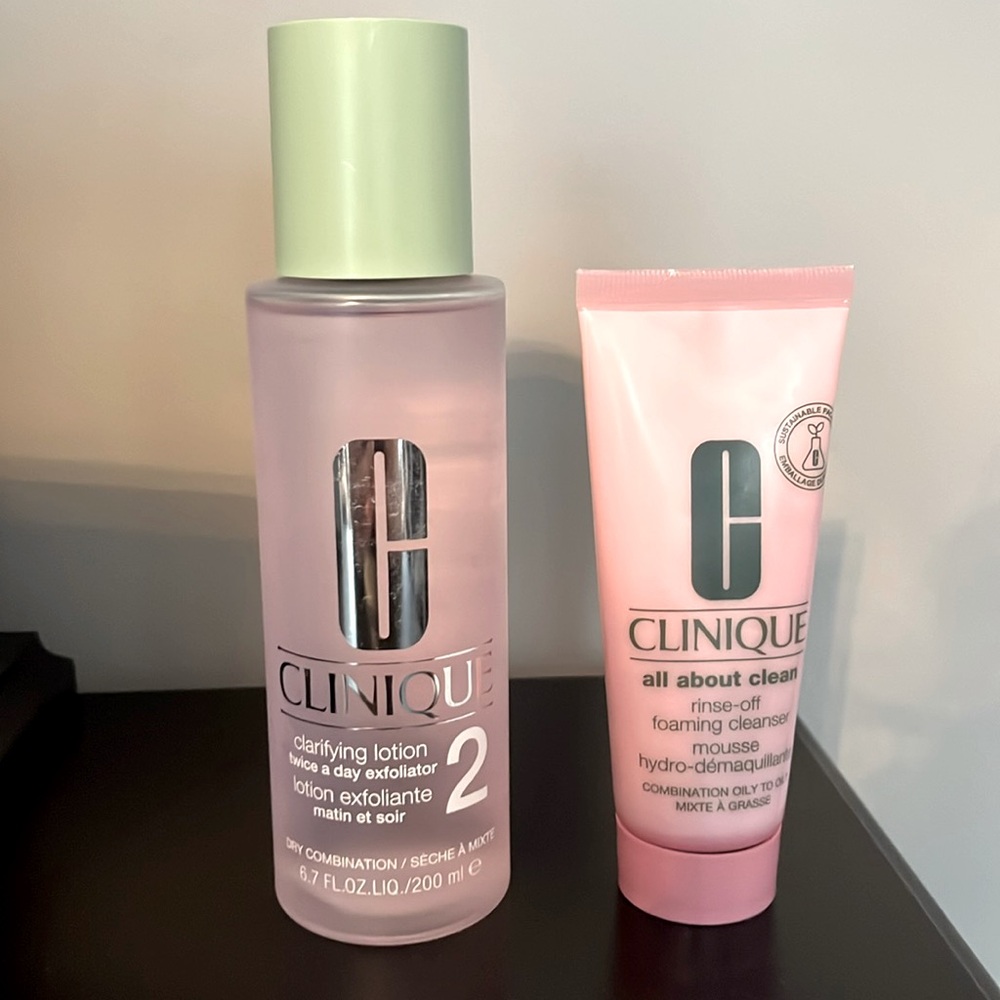 Clinique foaming cleanser + clarifying lotion exfoliator
